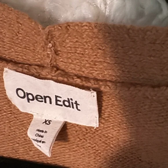 Open Edit  2-in-1-set Wool BANDEAU TOP & CARDIGAN SET IN TAN DALE - Picture 8 of 14